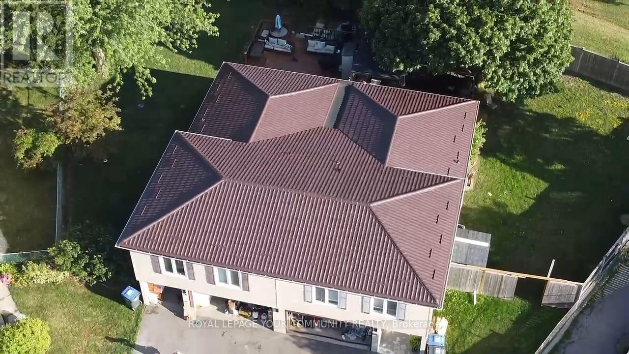 












38 GAINSBOROUGH ROAD

,
Brampton,




Ontario
L6S1X1

