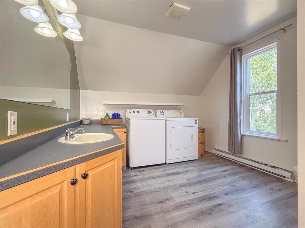 












75 Second Avenue W

,
Souris,




Manitoba
R0K2C0

