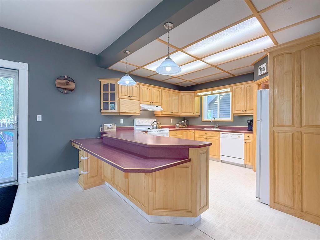 












75 Second Avenue W

,
Souris,




Manitoba
R0K2C0

