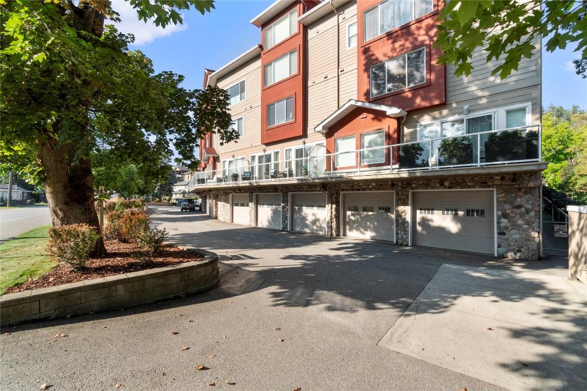 









1130


Riverside

Avenue, 3,
Sicamous,




BC
V0E 2V0

