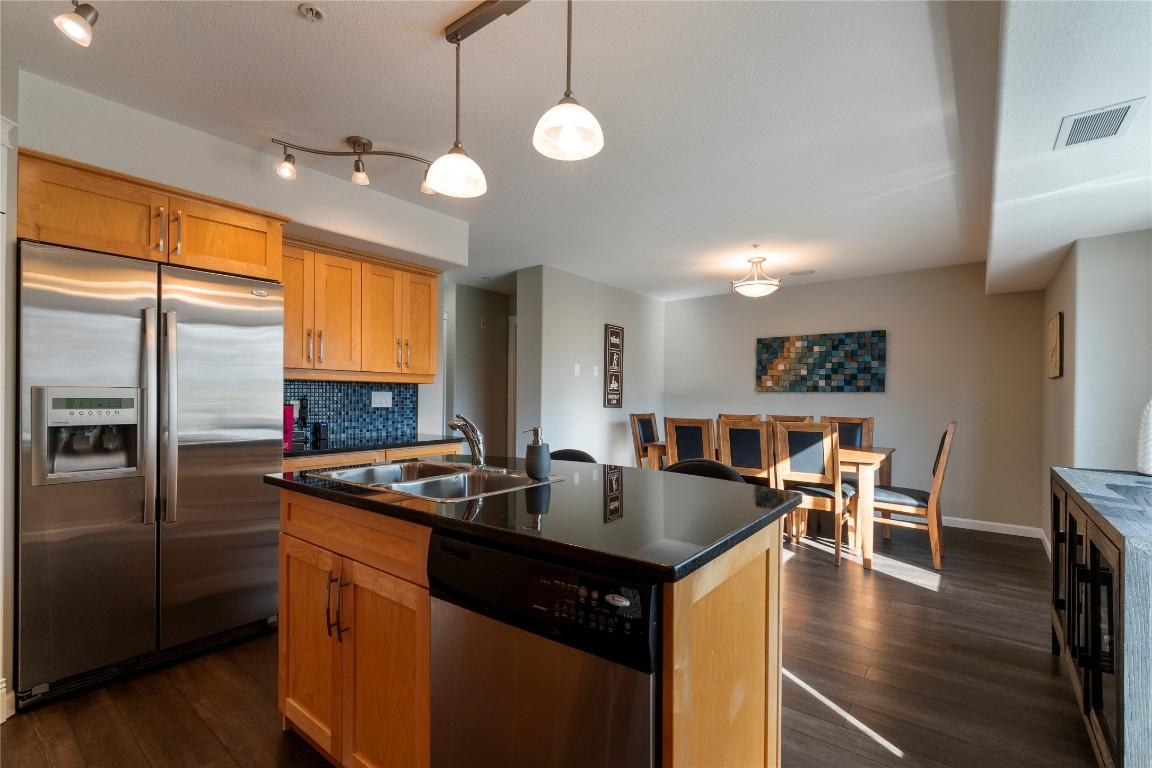 









1130


Riverside

Avenue, 3,
Sicamous,




BC
V0E 2V0

