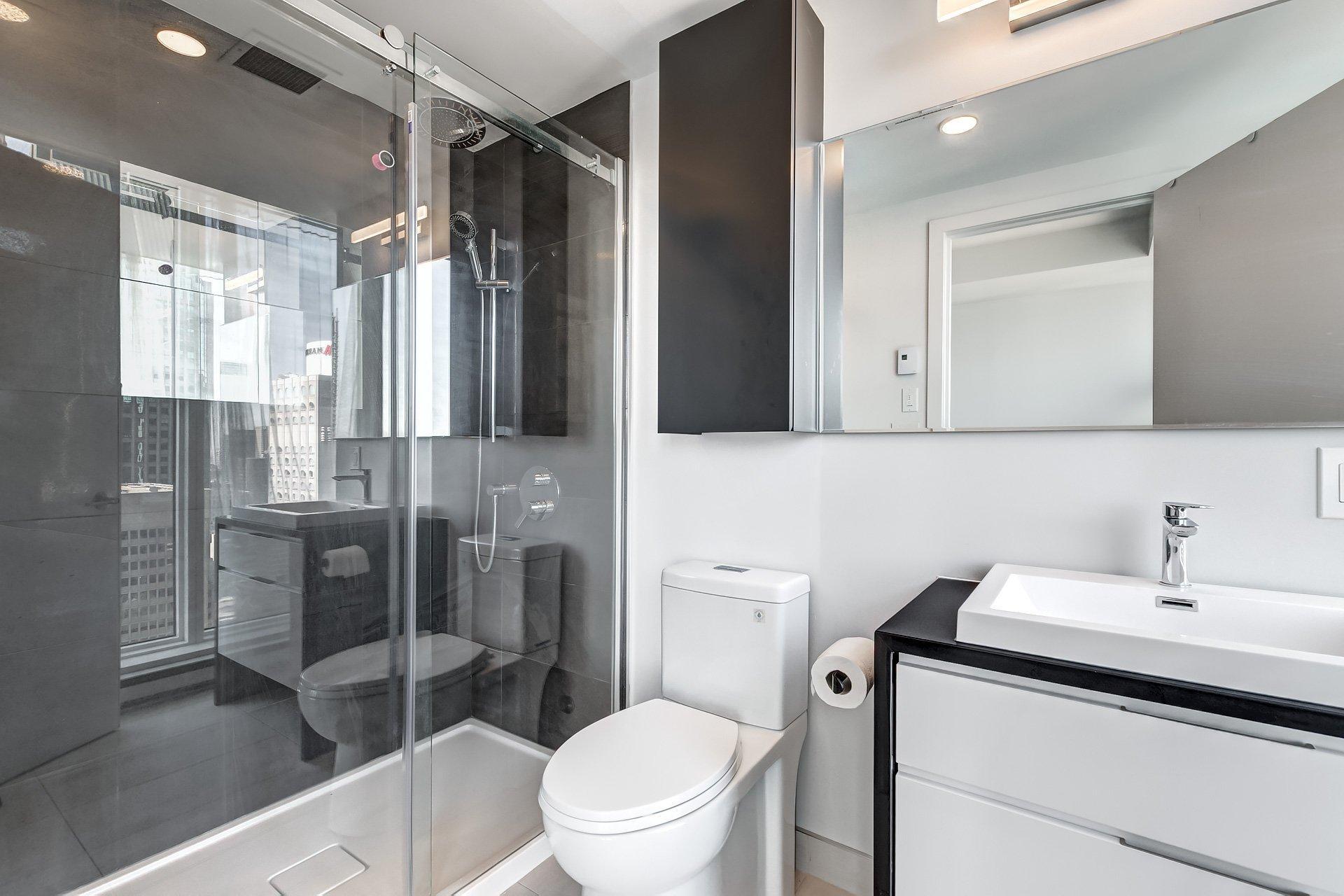 









1188


Rue St-Antoine O.

, 3911,
Montréal (Ville-Marie),




QC
H3C1B4

