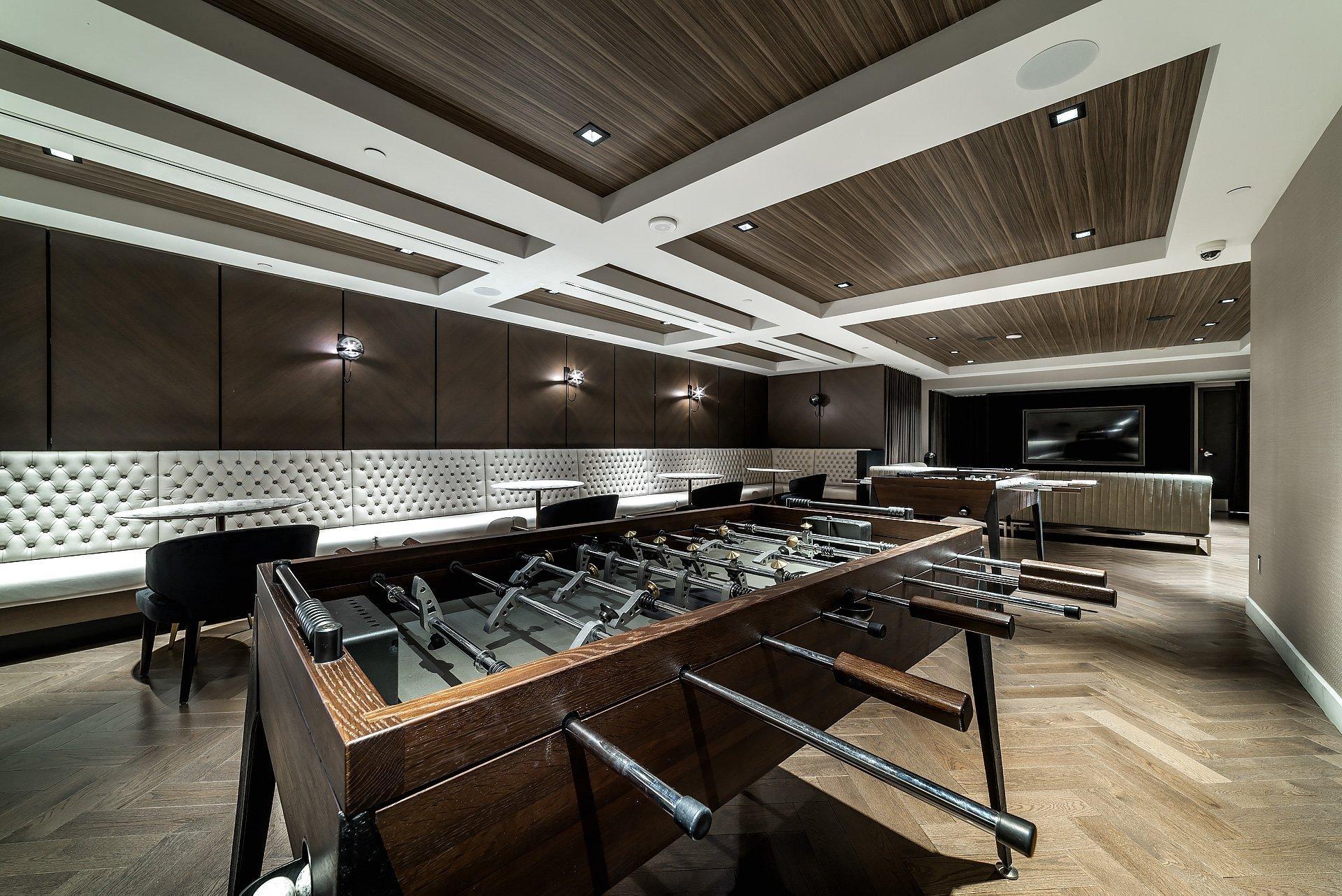 









1188


Rue St-Antoine O.

, 3911,
Montréal (Ville-Marie),




QC
H3C1B4

