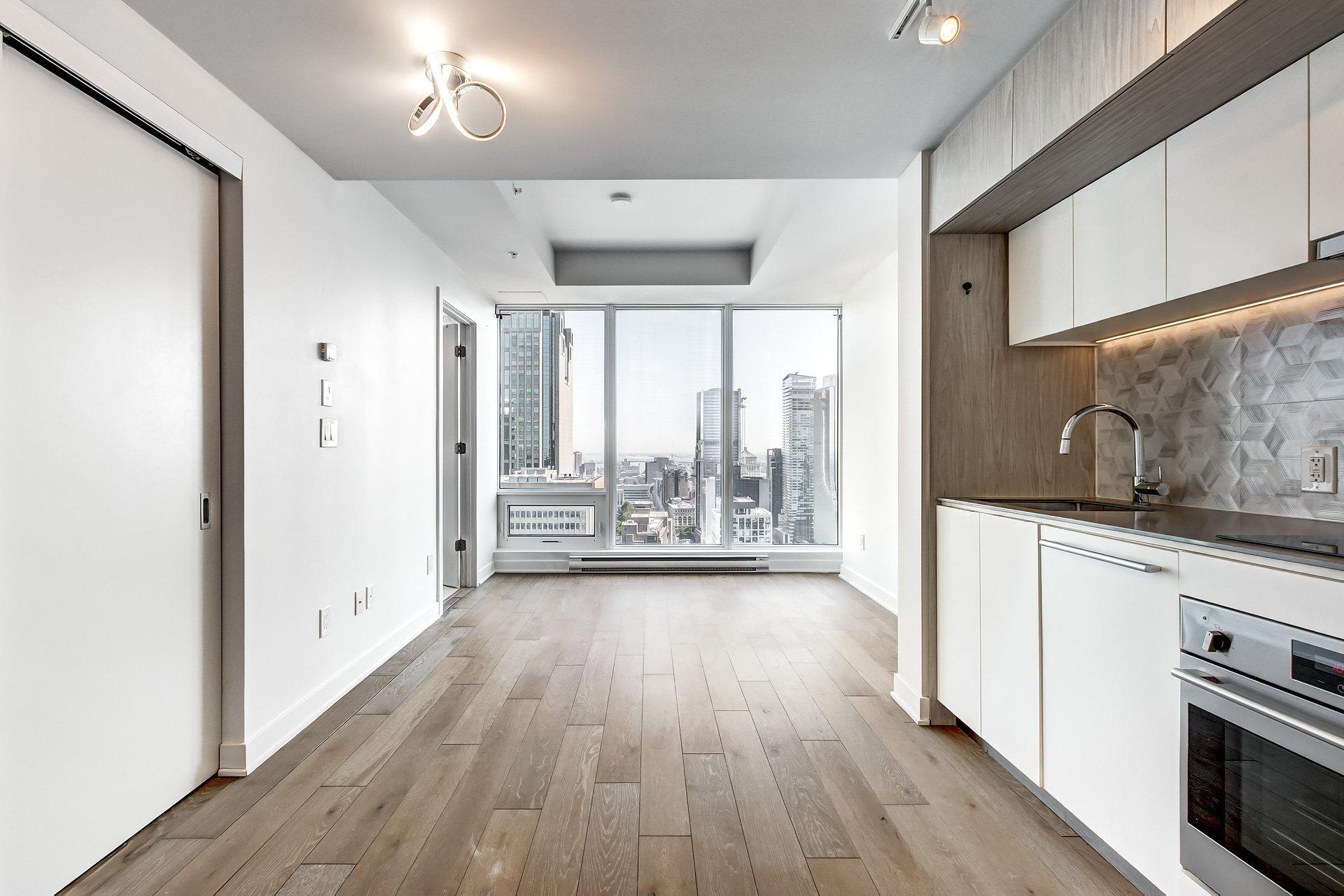 









1188


Rue St-Antoine O.

, 3911,
Montréal (Ville-Marie),




QC
H3C1B4

