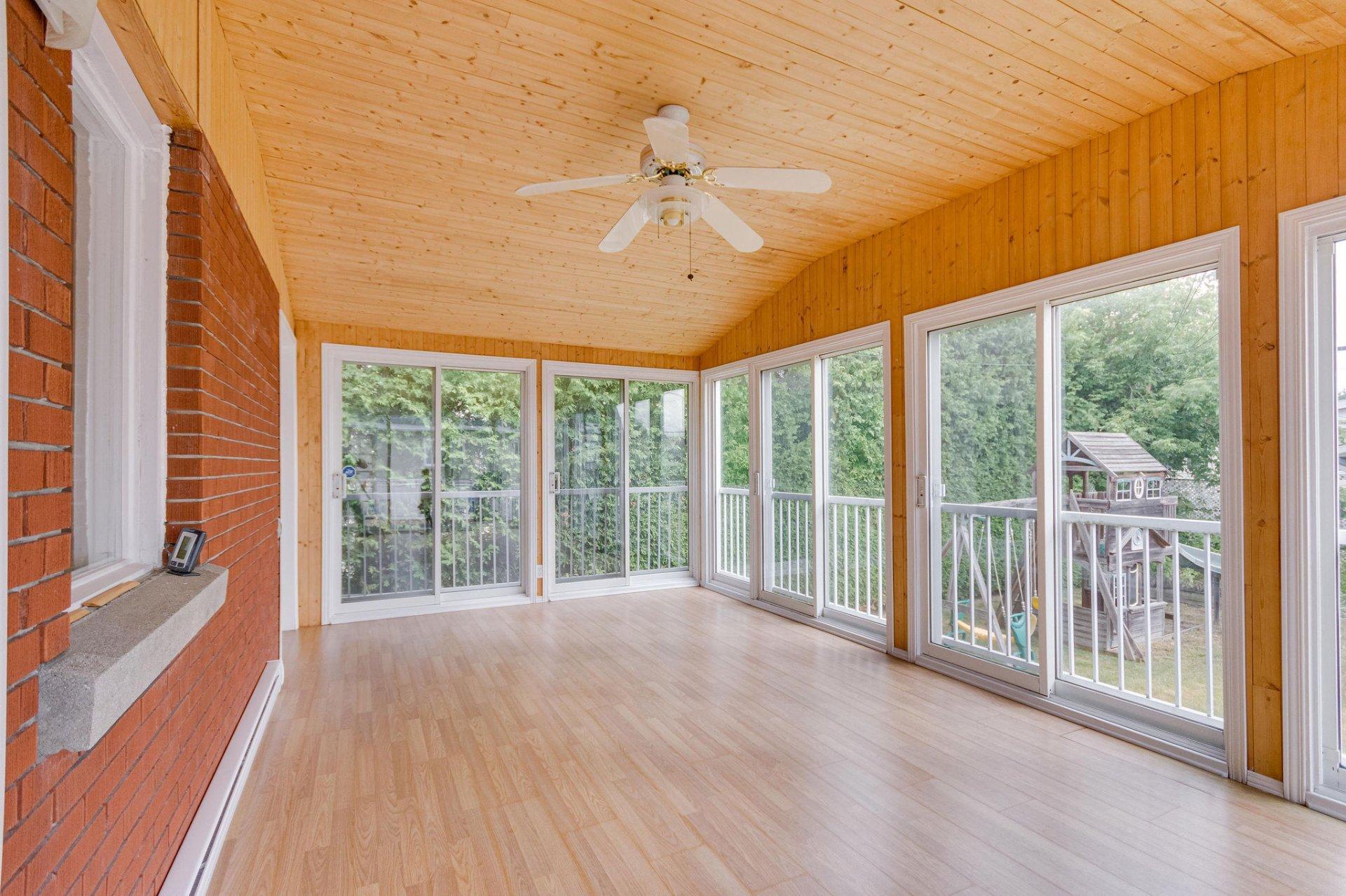 









55


Rue St-Rosaire

,
Gatineau (Gatineau),




QC
J8T3B8

