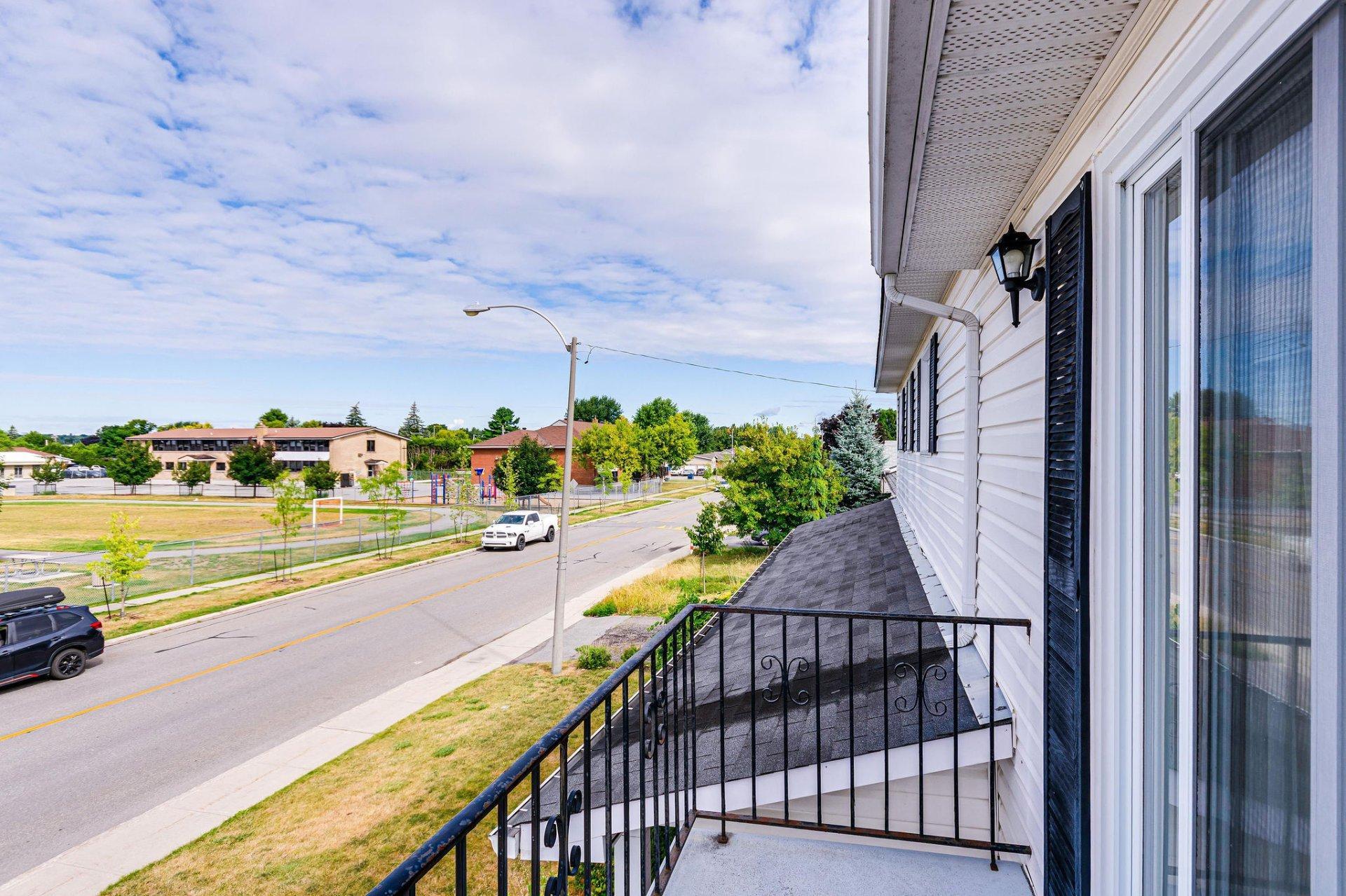 









55


Rue St-Rosaire

,
Gatineau (Gatineau),




QC
J8T3B8

