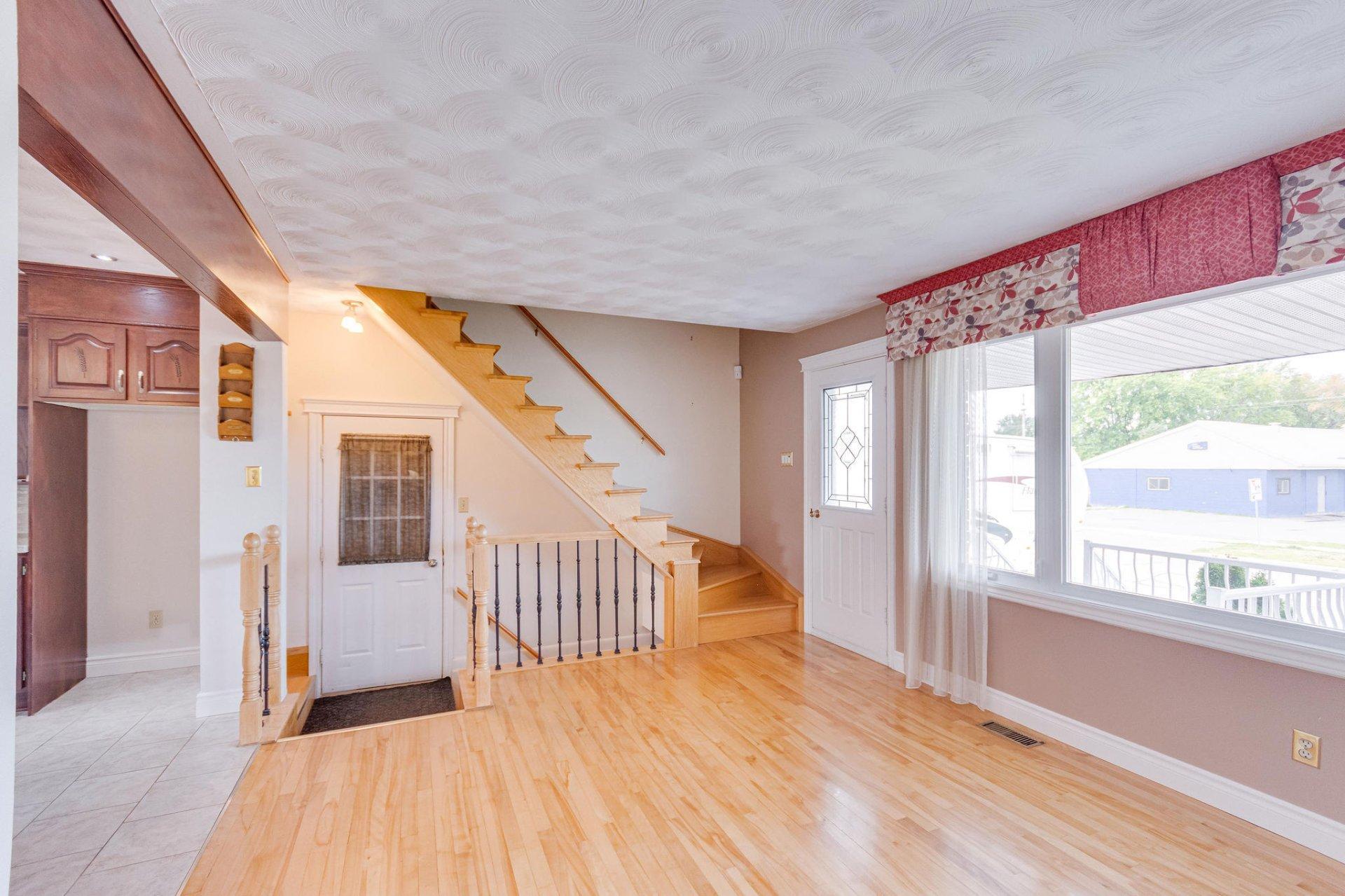 









55


Rue St-Rosaire

,
Gatineau (Gatineau),




QC
J8T3B8

