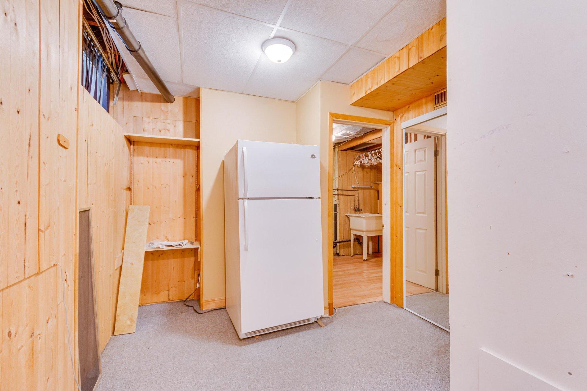 









55


Rue St-Rosaire

,
Gatineau (Gatineau),




QC
J8T3B8


