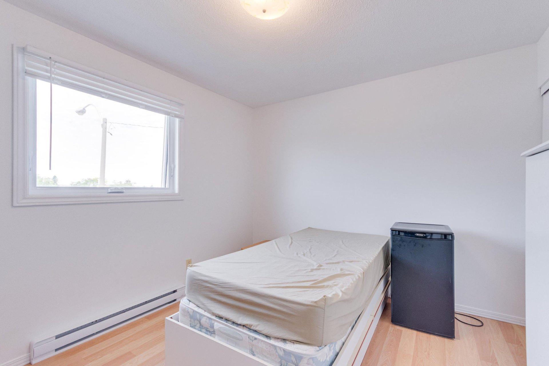 









55


Rue St-Rosaire

,
Gatineau (Gatineau),




QC
J8T3B8

