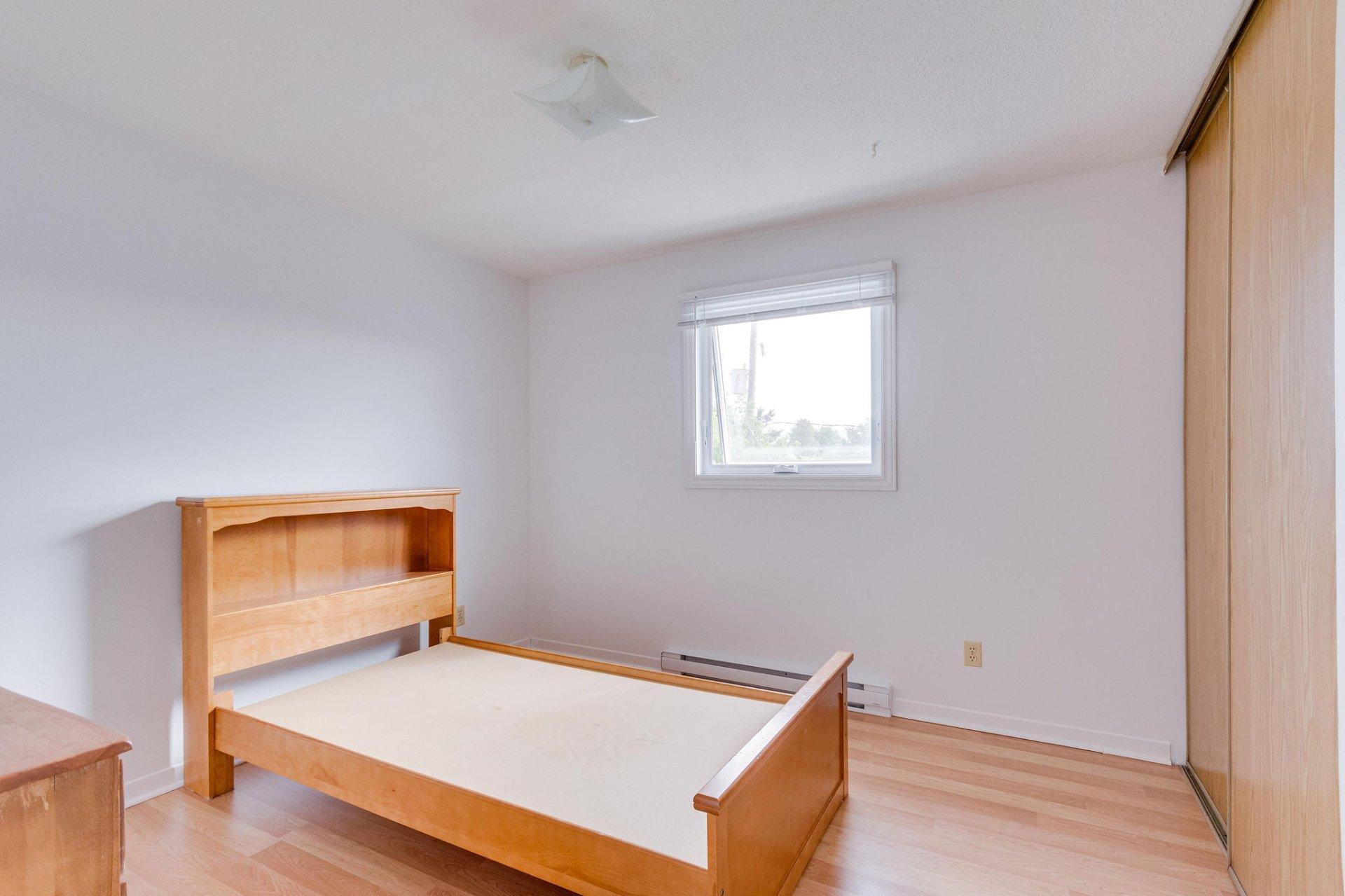 









55


Rue St-Rosaire

,
Gatineau (Gatineau),




QC
J8T3B8

