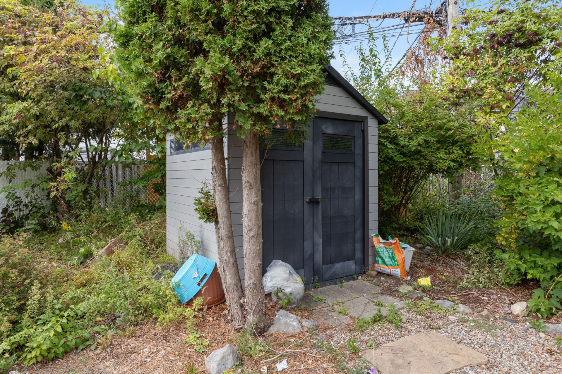 









50


Rue de la Petite-Nation

,
Gatineau (Aylmer),




QC
J9J2W2

