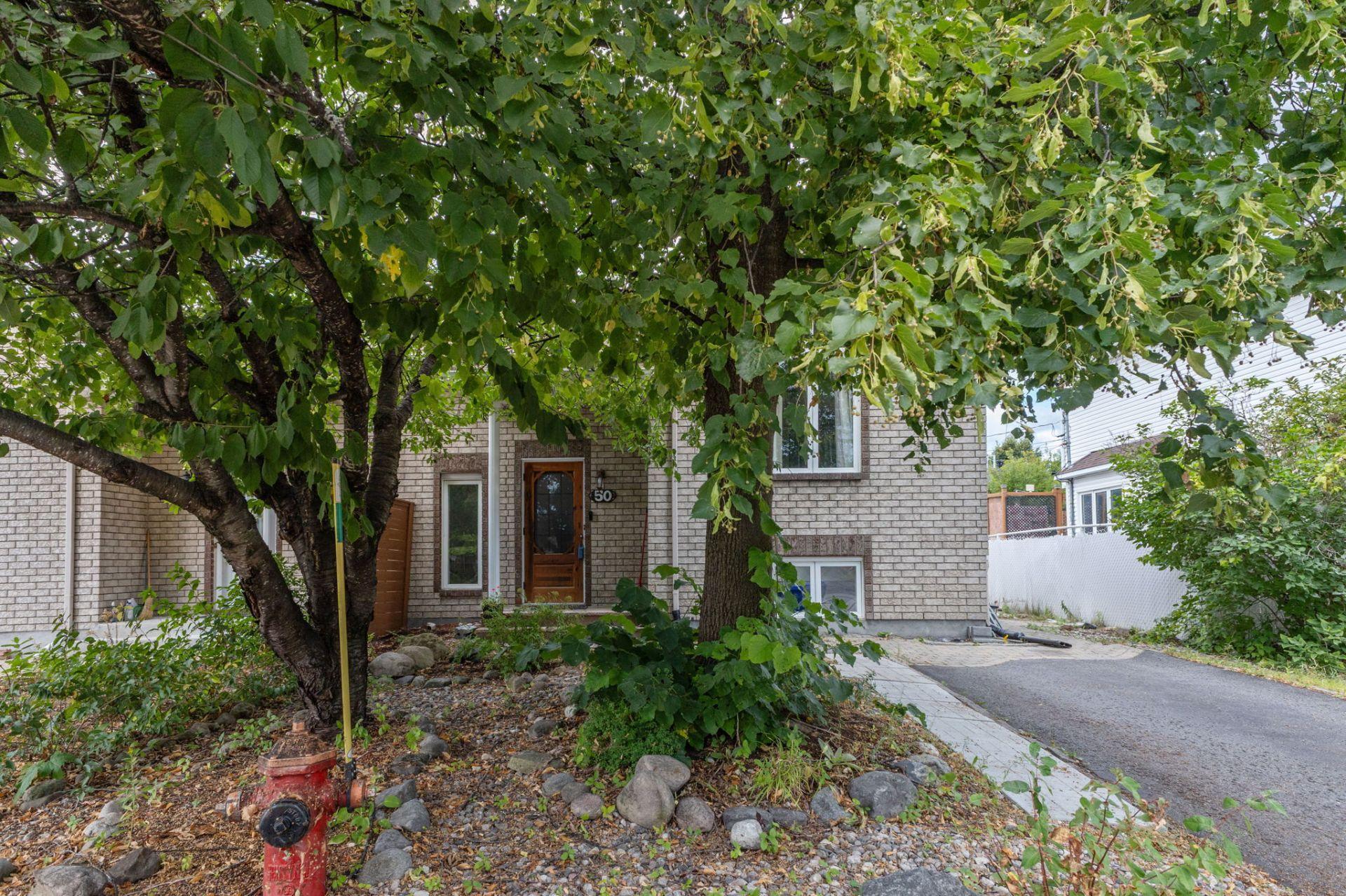 









50


Rue de la Petite-Nation

,
Gatineau (Aylmer),




QC
J9J2W2

