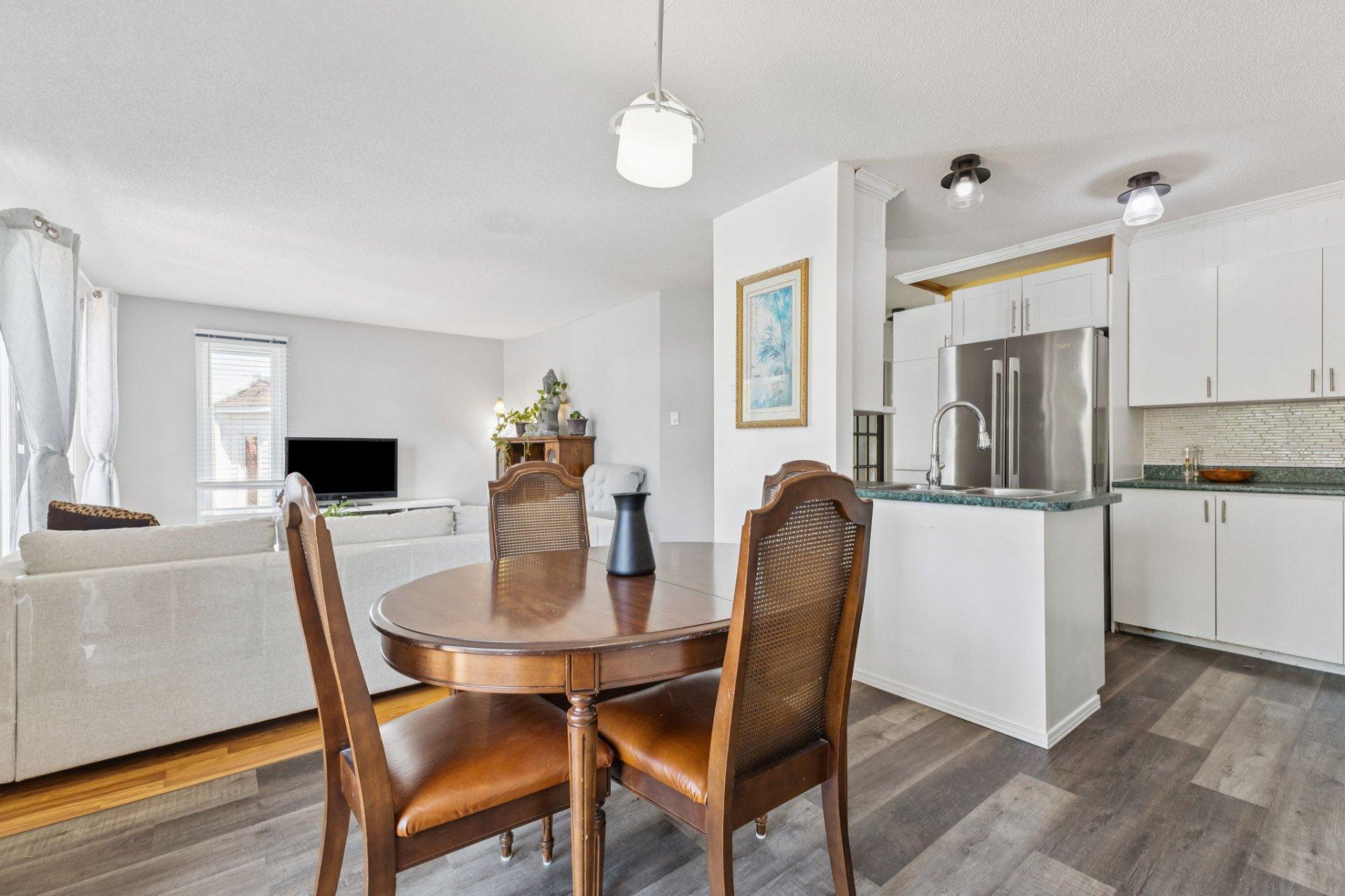 









50


Rue de la Petite-Nation

,
Gatineau (Aylmer),




QC
J9J2W2

