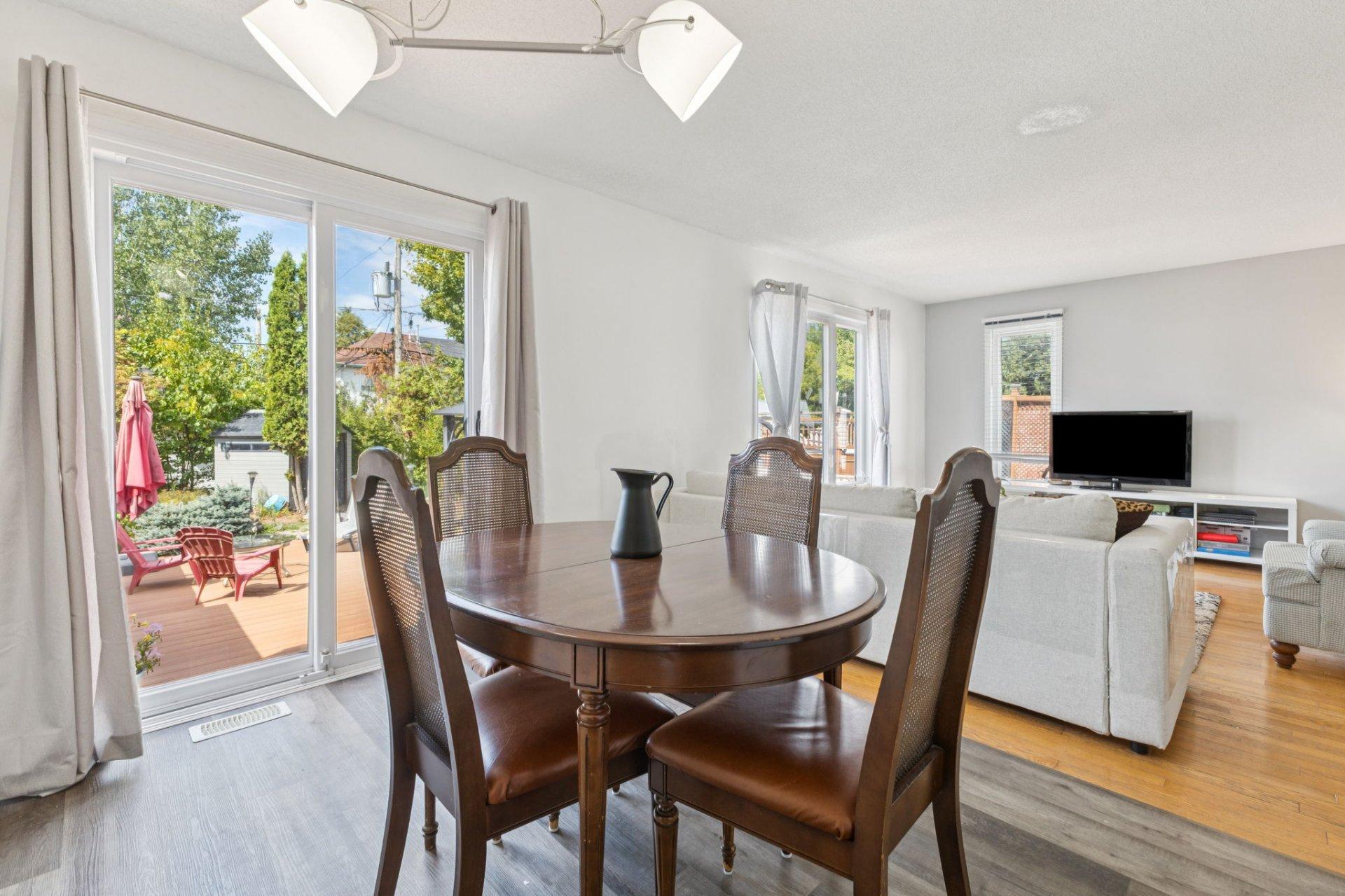









50


Rue de la Petite-Nation

,
Gatineau (Aylmer),




QC
J9J2W2

