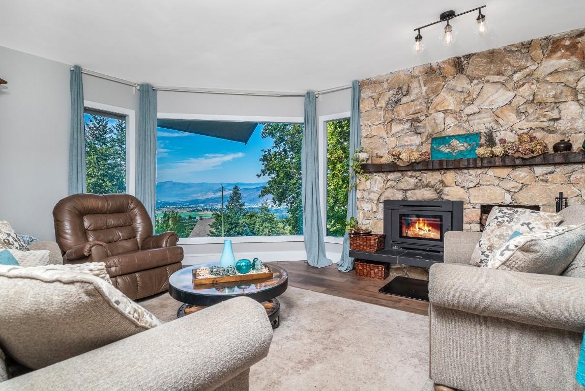 









5221


Hartnell

Road,
Vernon,




BC
V1B 3J4


