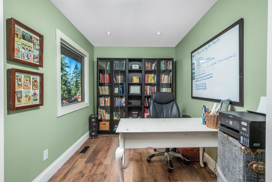 









5221


Hartnell

Road,
Vernon,




BC
V1B 3J4

