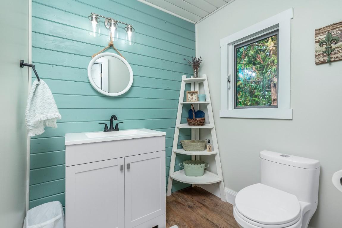 









5221


Hartnell

Road,
Vernon,




BC
V1B 3J4

