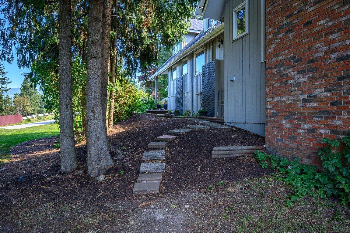 









5221


Hartnell

Road,
Vernon,




BC
V1B 3J4

