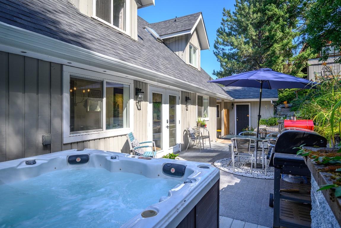 









5221


Hartnell

Road,
Vernon,




BC
V1B 3J4

