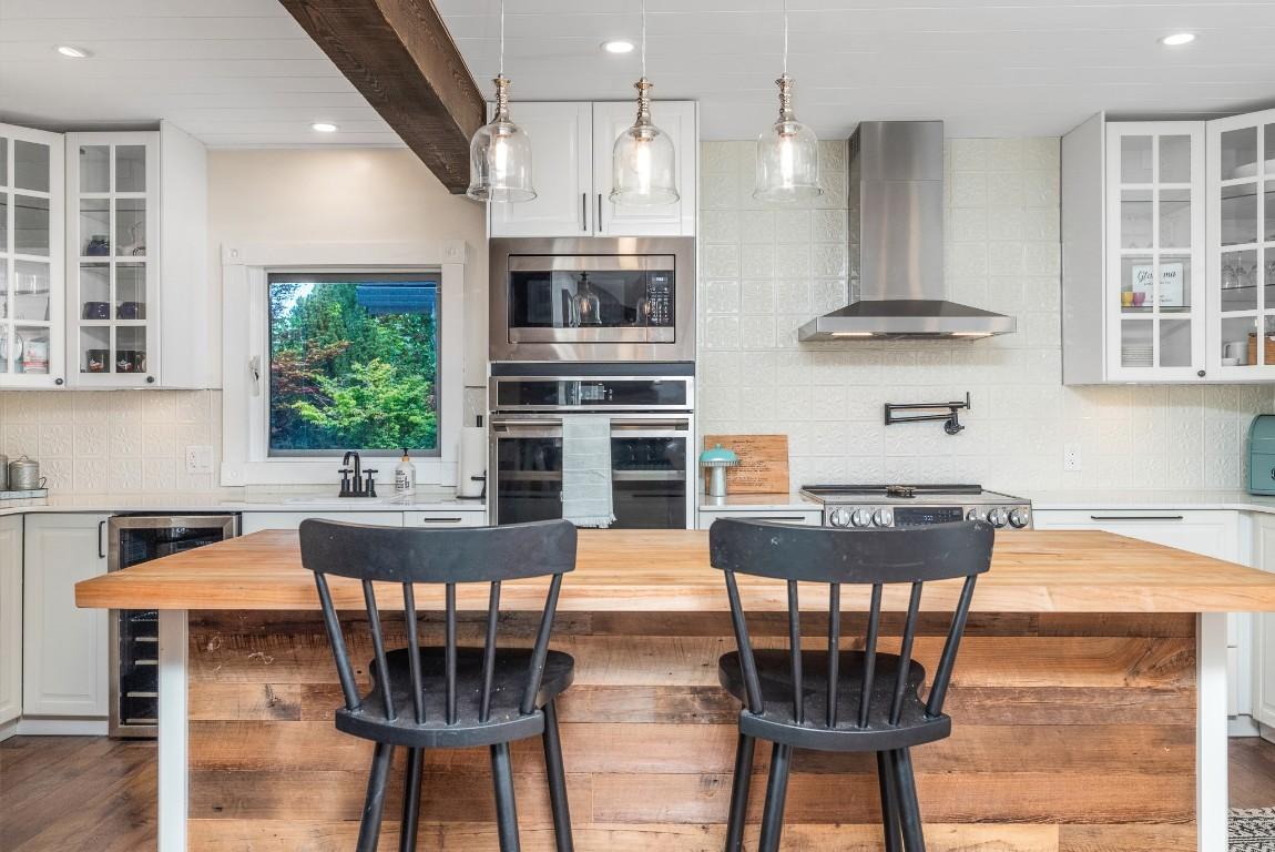 









5221


Hartnell

Road,
Vernon,




BC
V1B 3J4

