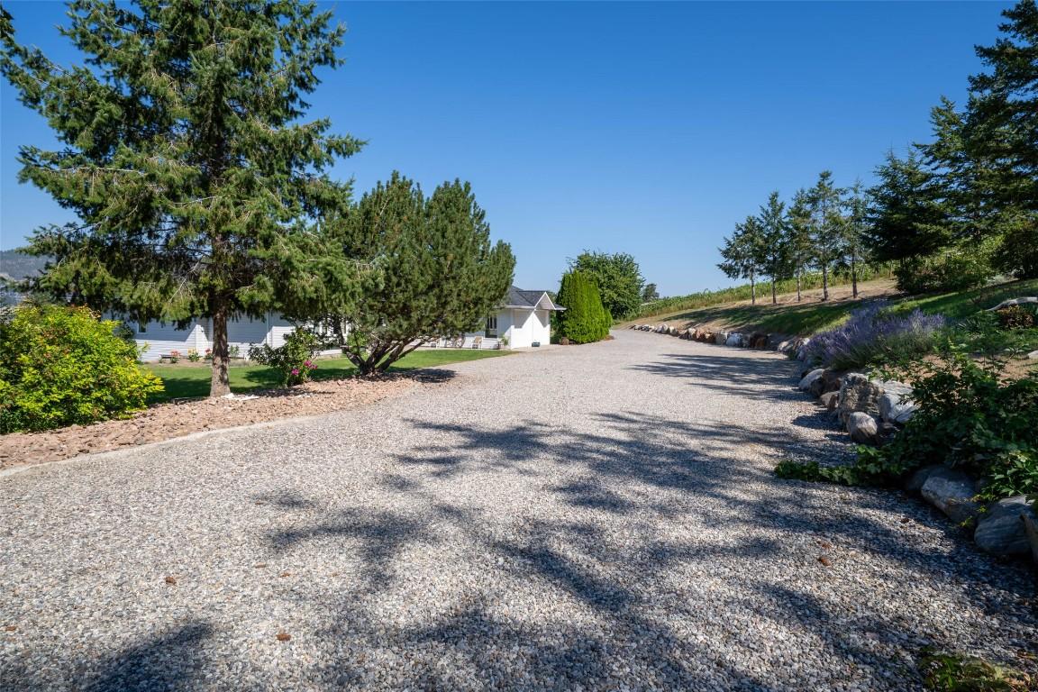 









4491


Hebbert

Road,
Lake Country,




BC
V4V 2A8

