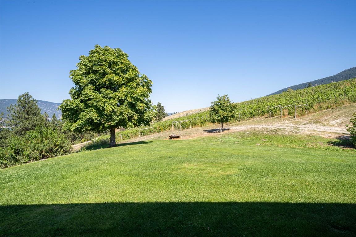 









4491


Hebbert

Road,
Lake Country,




BC
V4V 2A8


