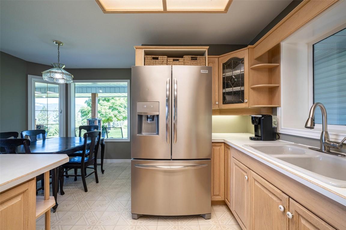 









4491


Hebbert

Road,
Lake Country,




BC
V4V 2A8

