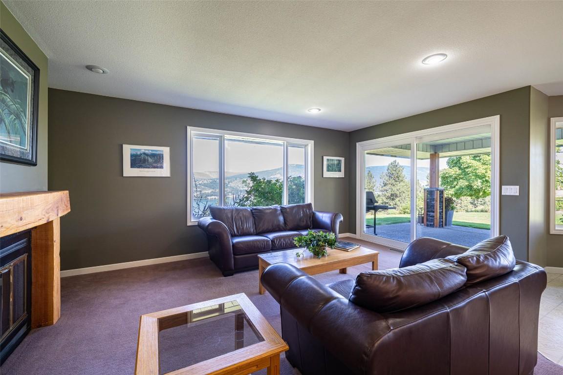 









4491


Hebbert

Road,
Lake Country,




BC
V4V 2A8

