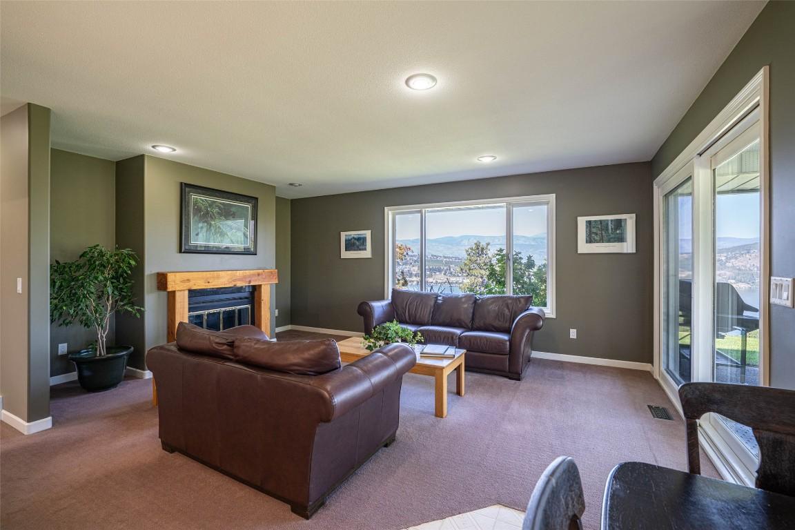 









4491


Hebbert

Road,
Lake Country,




BC
V4V 2A8

