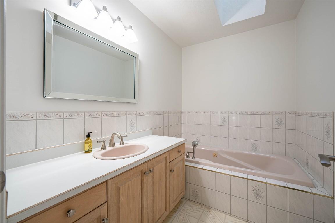 









4491


Hebbert

Road,
Lake Country,




BC
V4V 2A8

