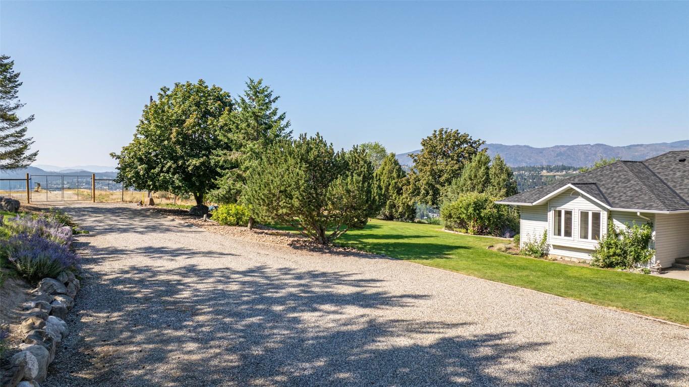 









4491


Hebbert

Road,
Lake Country,




BC
V4V 2A8

