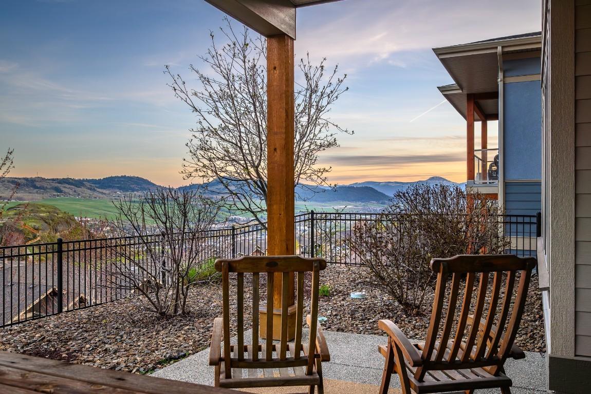 









4008


Terrapin

Place,
Vernon,




BC
V1T 9W4

