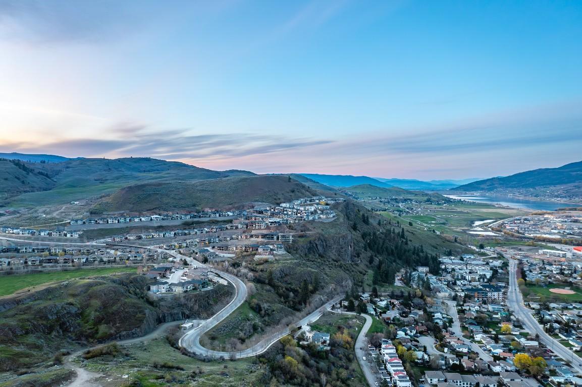 









4008


Terrapin

Place,
Vernon,




BC
V1T 9W4

