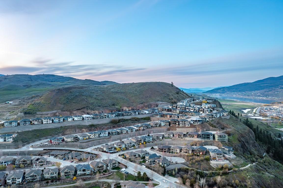 









4008


Terrapin

Place,
Vernon,




BC
V1T 9W4

