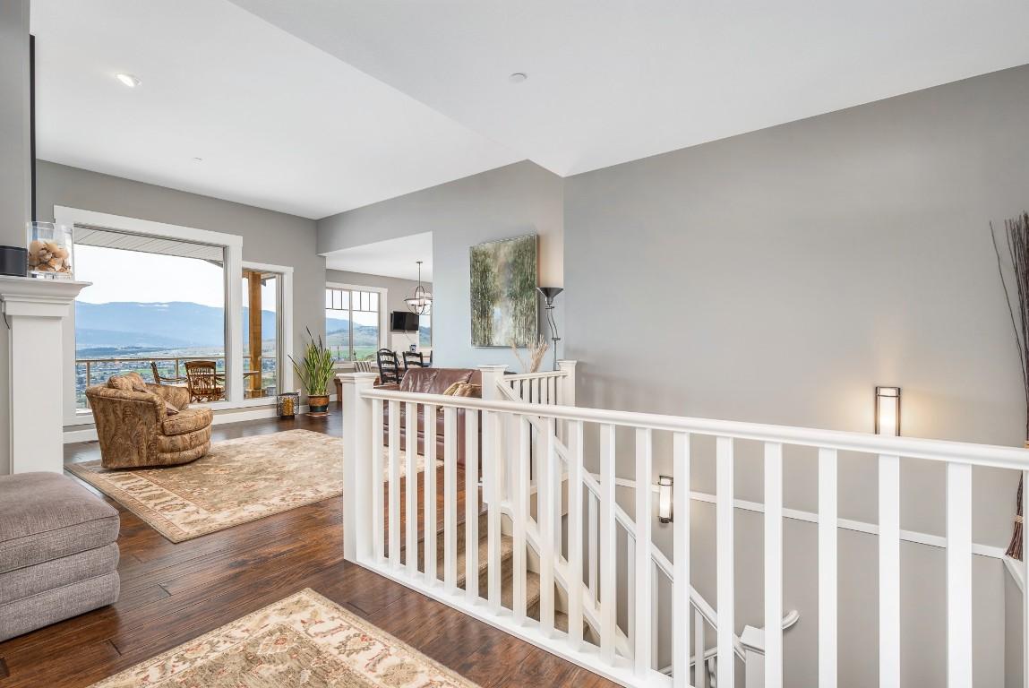 









4008


Terrapin

Place,
Vernon,




BC
V1T 9W4

