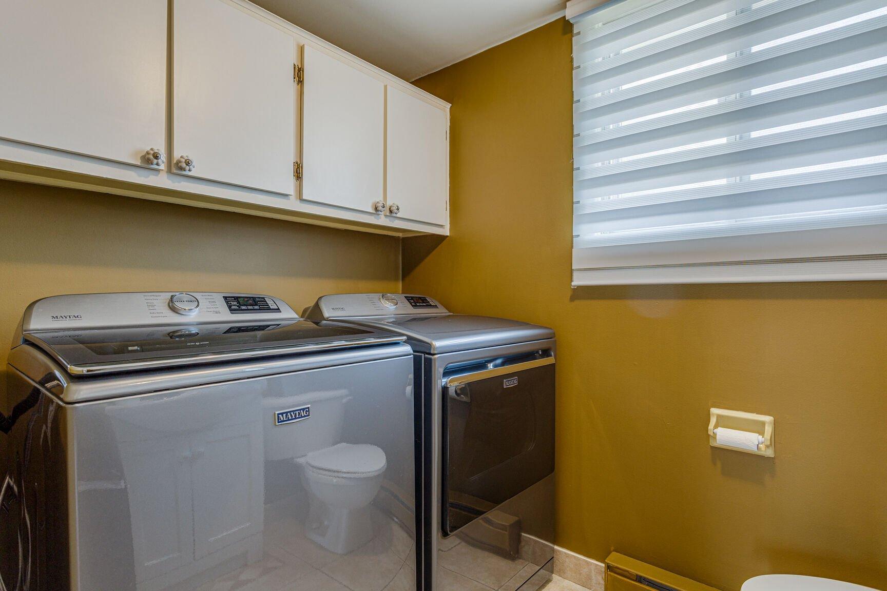 









9021


Av. Choppin

,
Montréal (Anjou),




QC
H1J2A2

