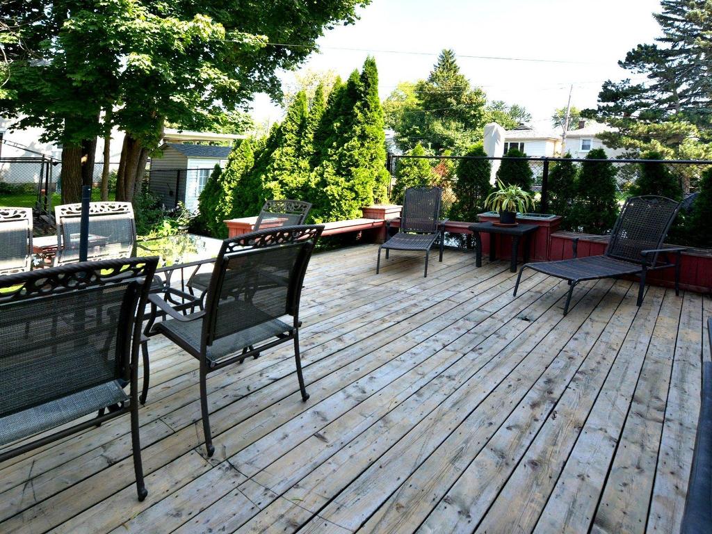









103


Ch. du Bord-du-Lac-Lakeshore

,
Pointe-Claire,




QC
H9S4J1

