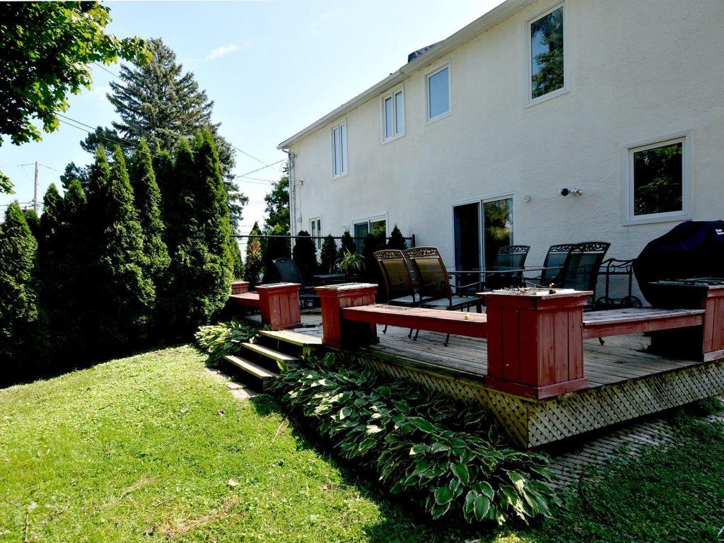 









103


Ch. du Bord-du-Lac-Lakeshore

,
Pointe-Claire,




QC
H9S4J1

