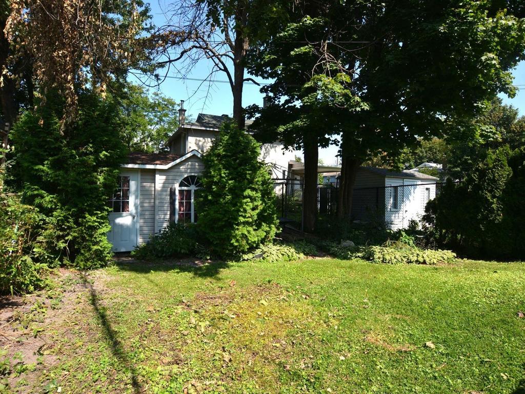 









103


Ch. du Bord-du-Lac-Lakeshore

,
Pointe-Claire,




QC
H9S4J1


