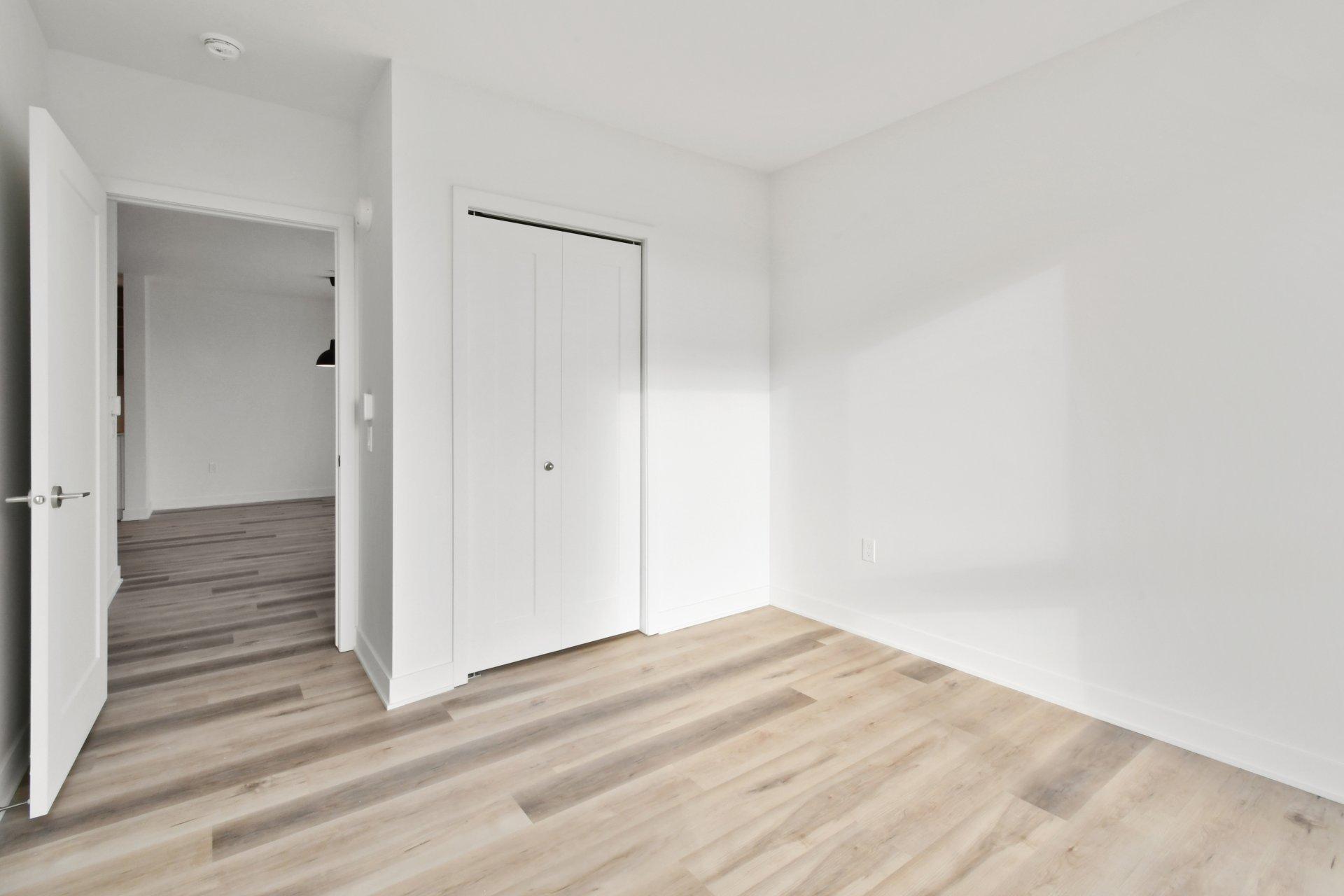 









2121


Av. Papineau

, 302,
Montréal (Ville-Marie),




QC
H2K4J5

