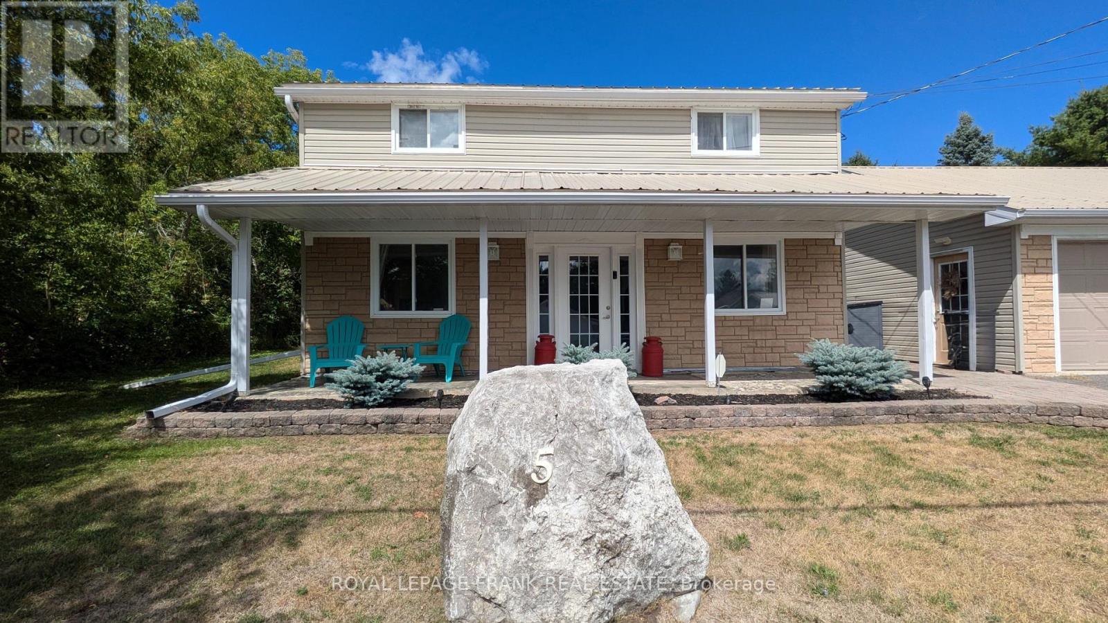 












5 WILLIAM STREET

,
Marmora and Lake (Marmora Ward),




Ontario
K0K2M0

