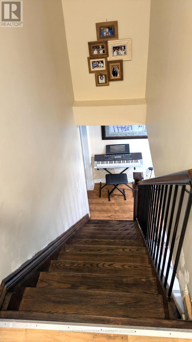 












5 WILLIAM STREET

,
Marmora and Lake (Marmora Ward),




Ontario
K0K2M0

