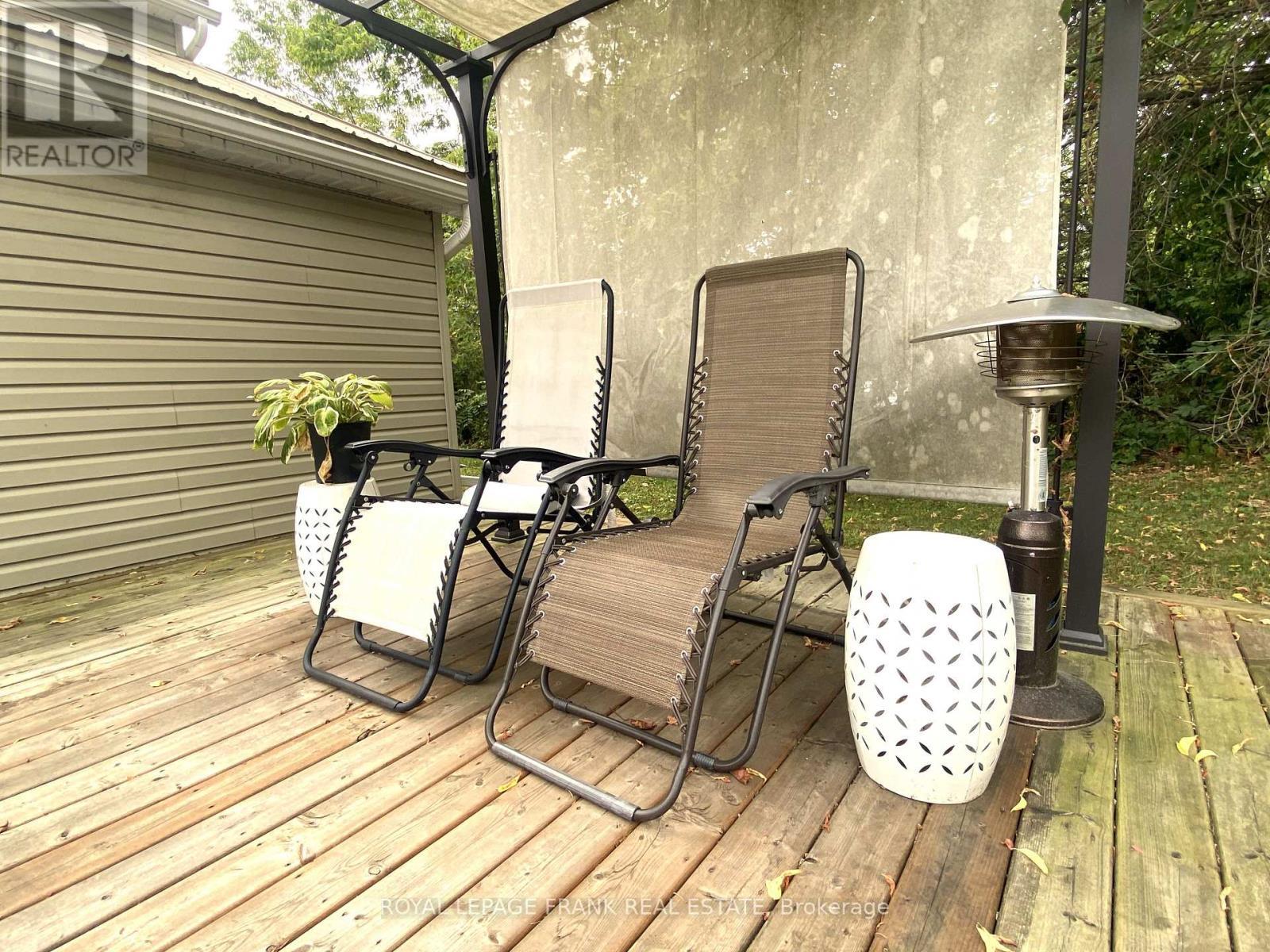 












5 WILLIAM STREET

,
Marmora and Lake (Marmora Ward),




Ontario
K0K2M0

