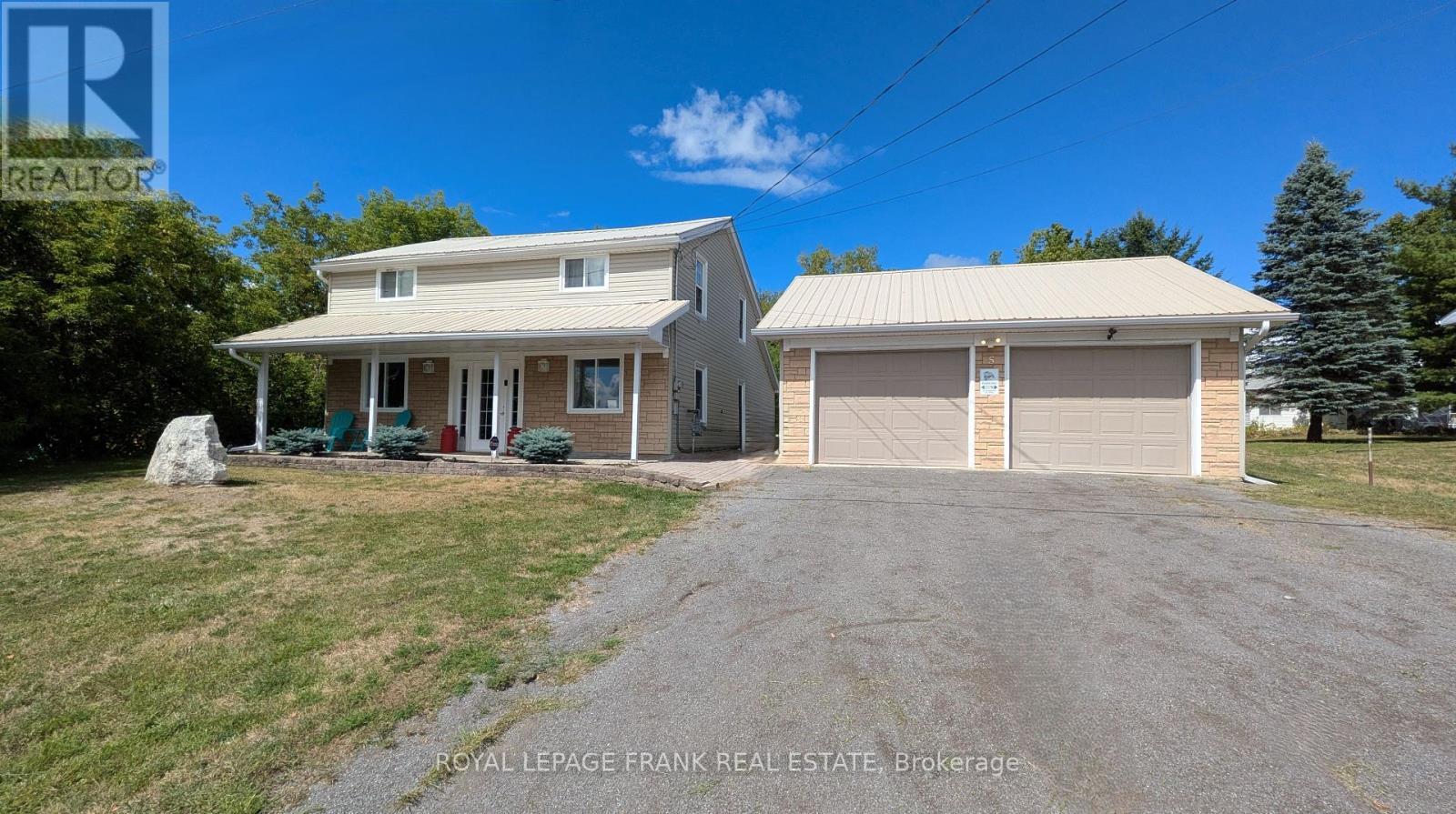 












5 WILLIAM STREET

,
Marmora and Lake (Marmora Ward),




Ontario
K0K2M0

