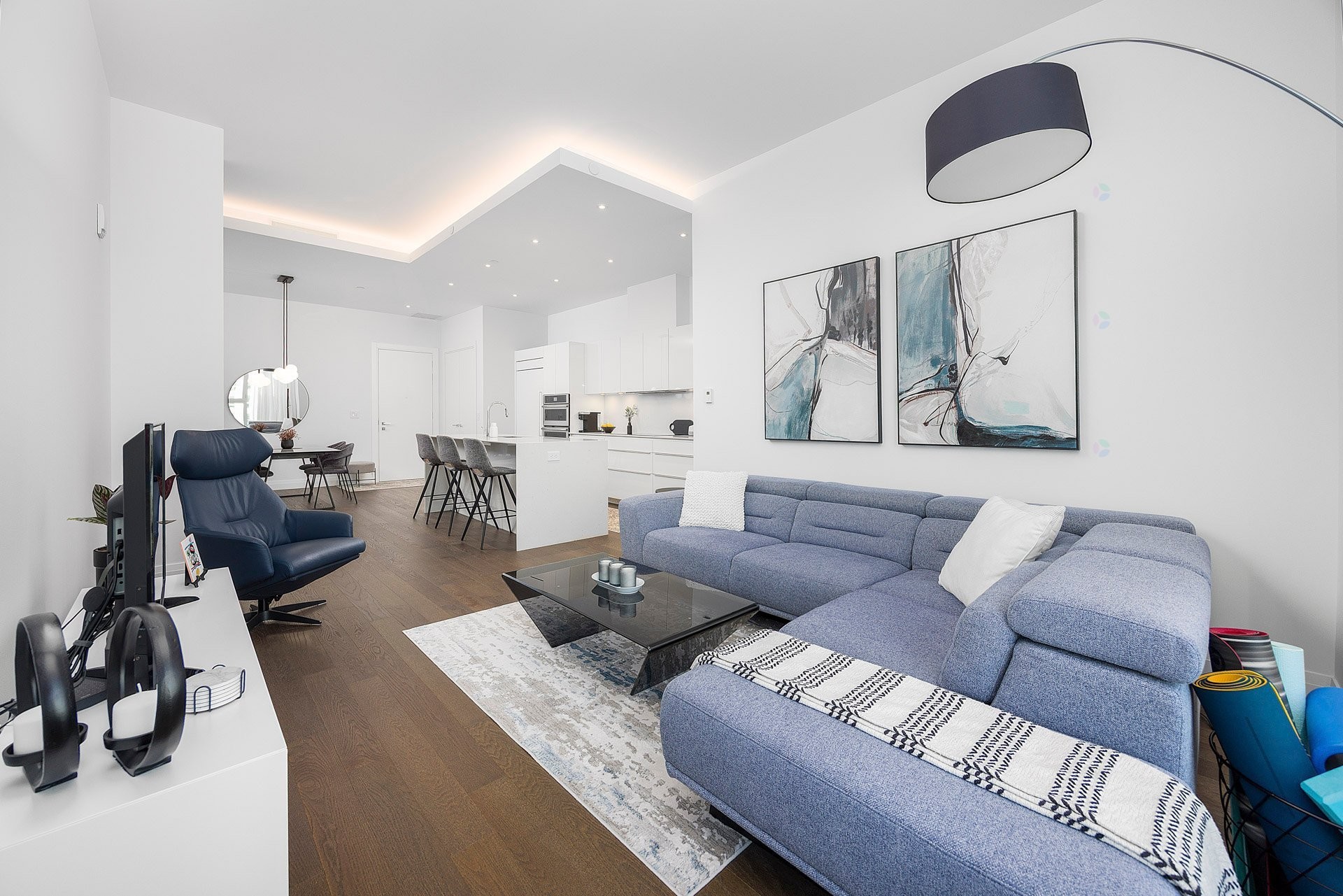 









255


Rue Étienne-Lavoie

, 2004,
Laval (Sainte-Dorothée),




QC
H7X0E5

