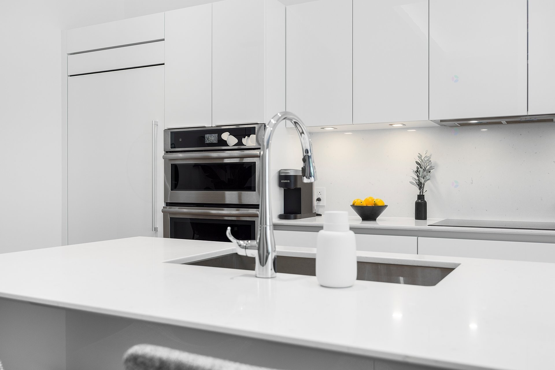 









255


Rue Étienne-Lavoie

, 2004,
Laval (Sainte-Dorothée),




QC
H7X0E5

