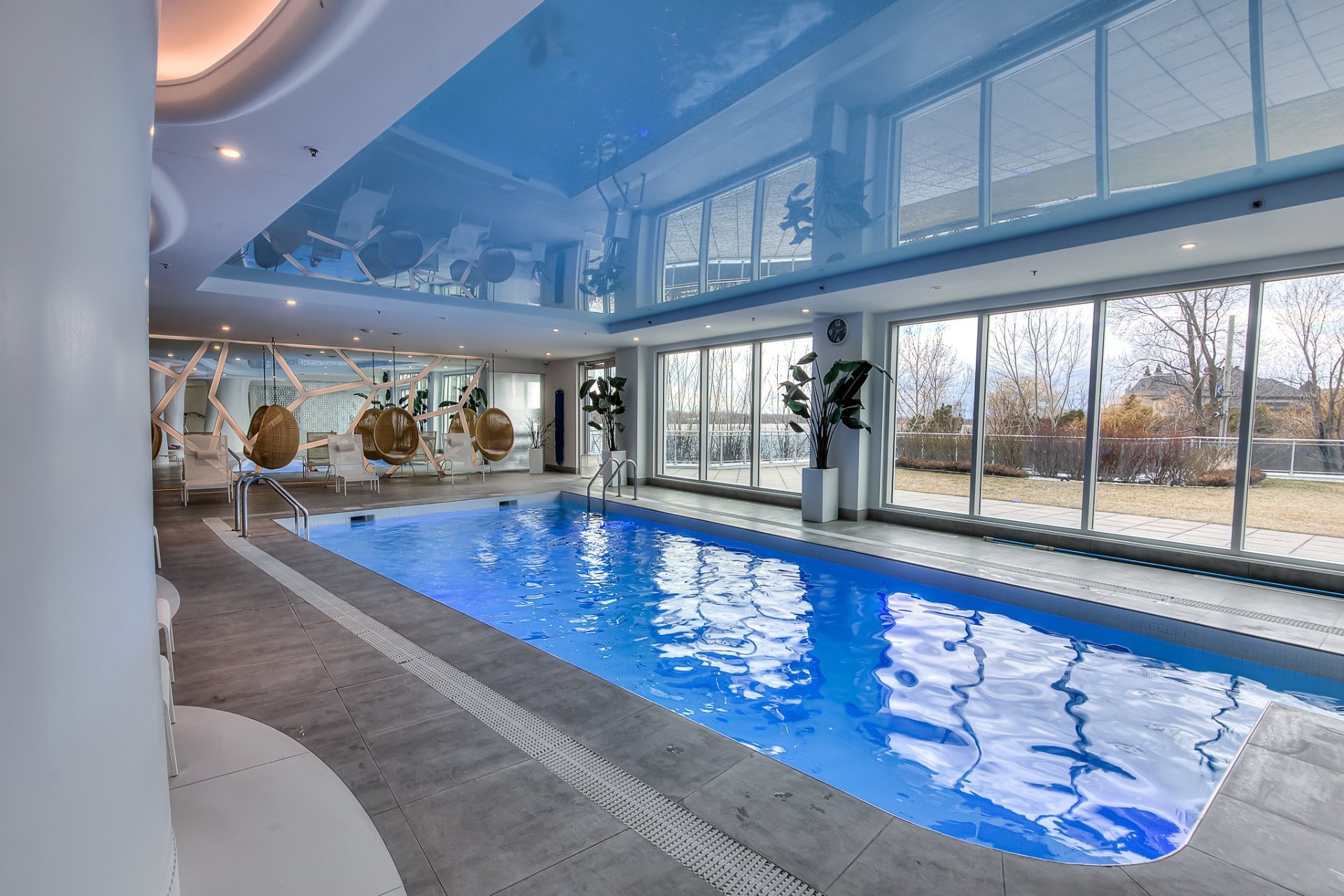 









255


Rue Étienne-Lavoie

, 2004,
Laval (Sainte-Dorothée),




QC
H7X0E5

