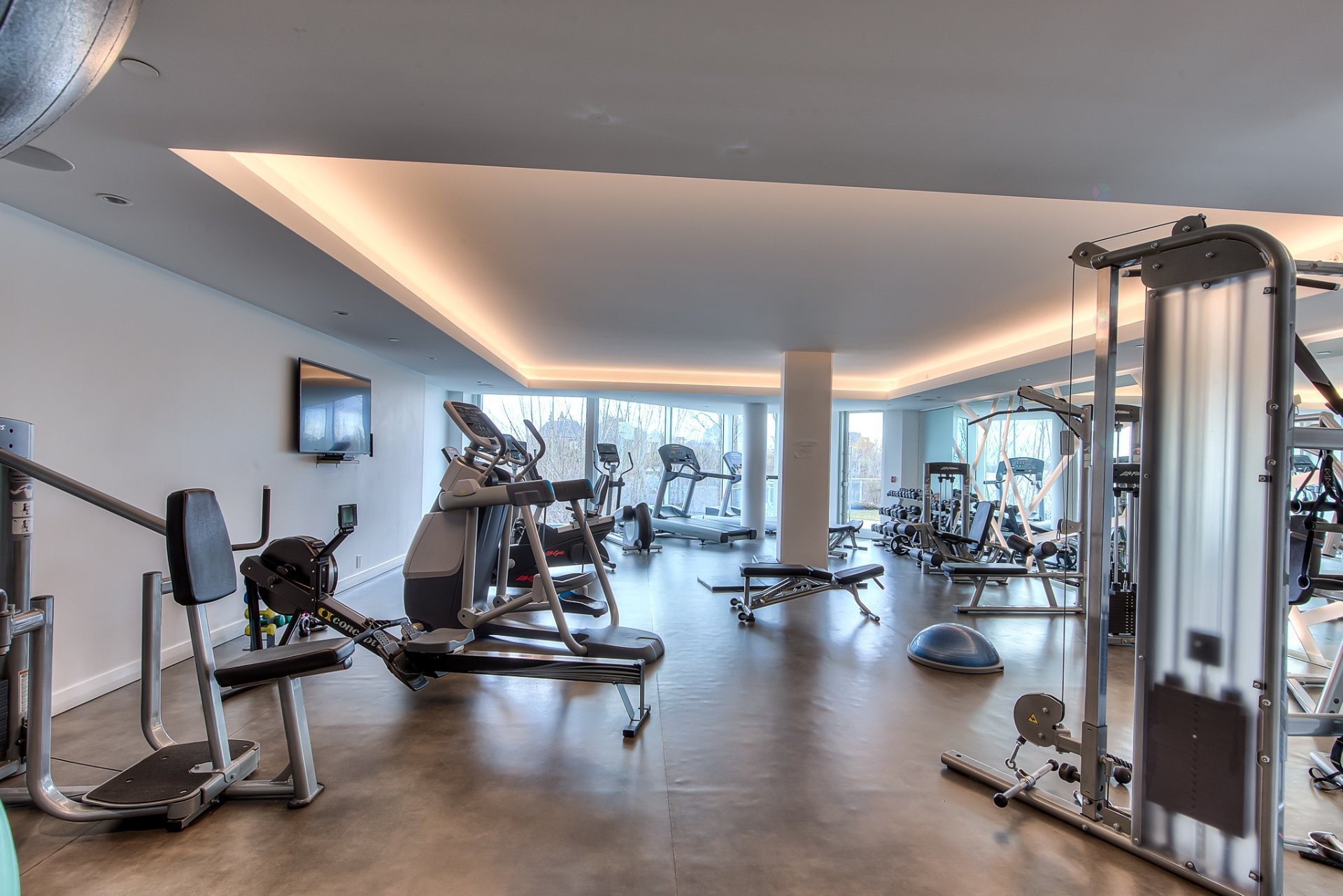 









255


Rue Étienne-Lavoie

, 2004,
Laval (Sainte-Dorothée),




QC
H7X0E5

