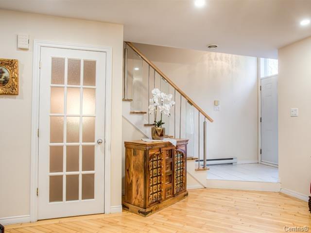 









4083


Rue Olivier

,
Laval (Fabreville),




QC
H7R5X3

