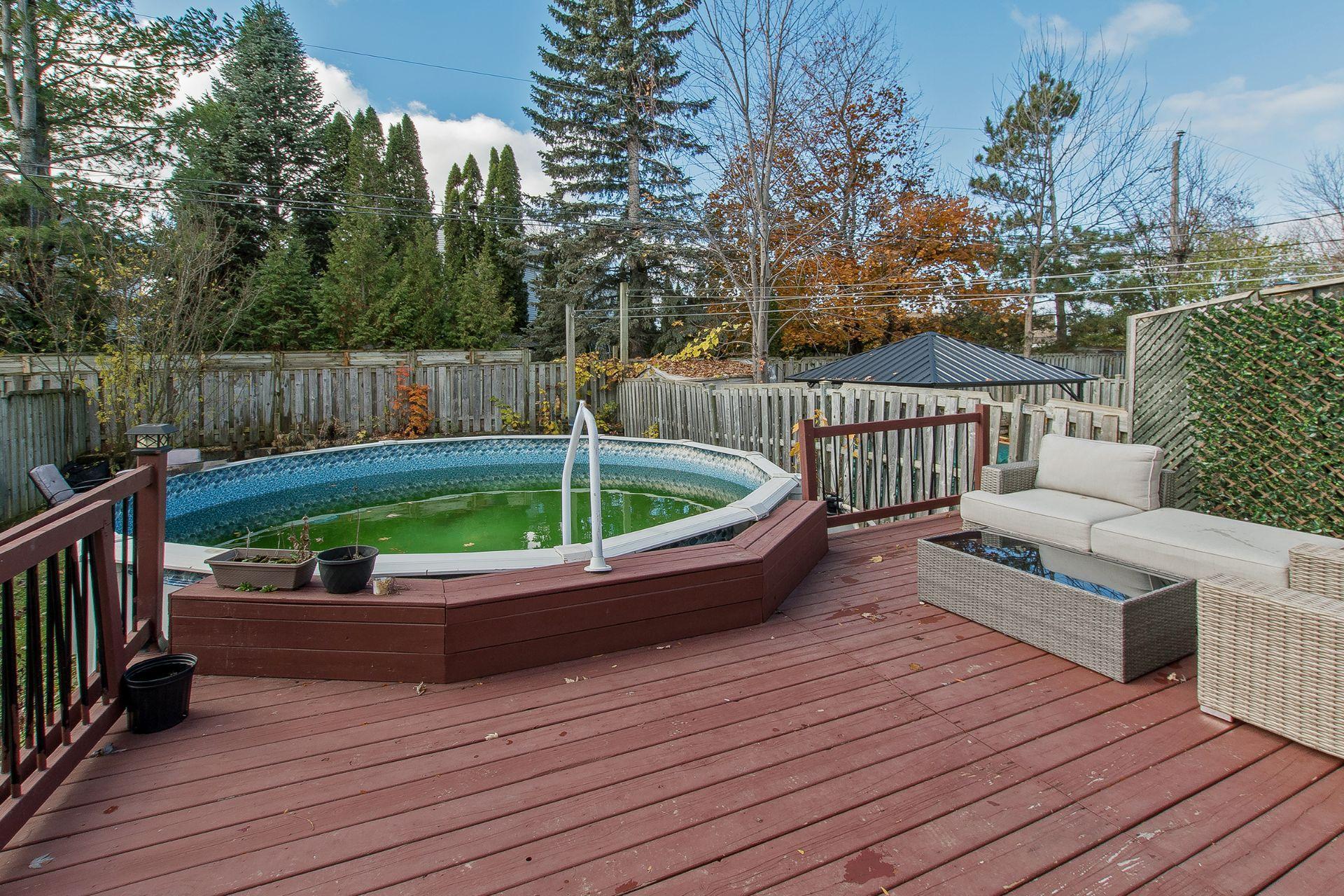 









4083


Rue Olivier

,
Laval (Fabreville),




QC
H7R5X3

